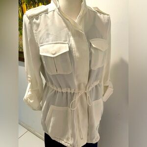 New The Limited White Button Front With Pockets Long Sleeve Jacket Size Small